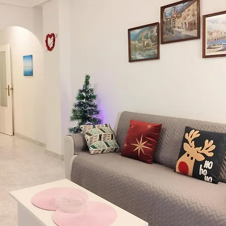 Cosy 50 Meters From The Beach, 2 Rooms, Air Conditioning, Wifi Apartment